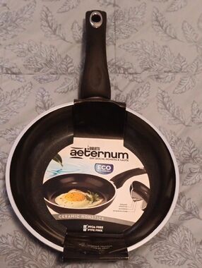 Bialetti Aeternum 8in Ceramic Nonstick Suate